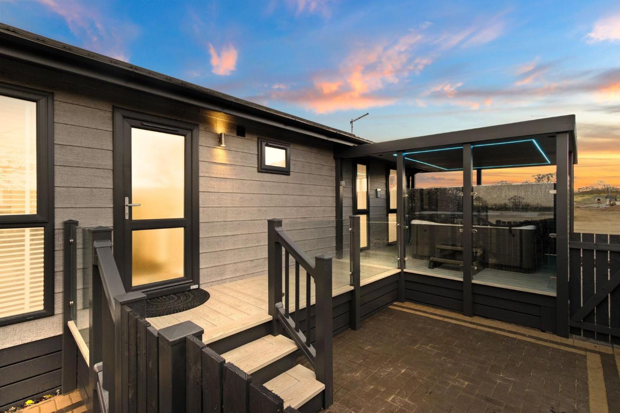 Arranview Lochside Pods & With Private Hot-tubs Alojamento de Turismo Selvagem *