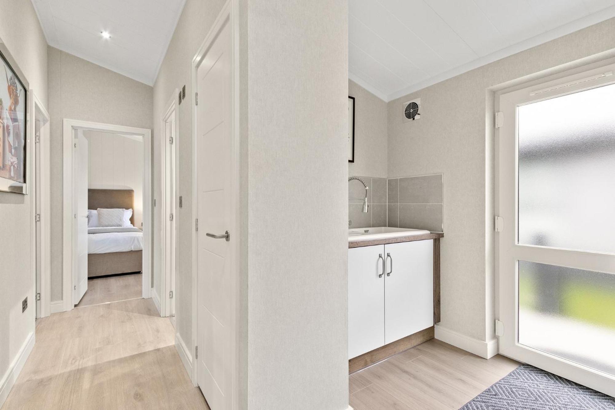 Lodge Arranview Lochside Pods & With Private Hot-tubs